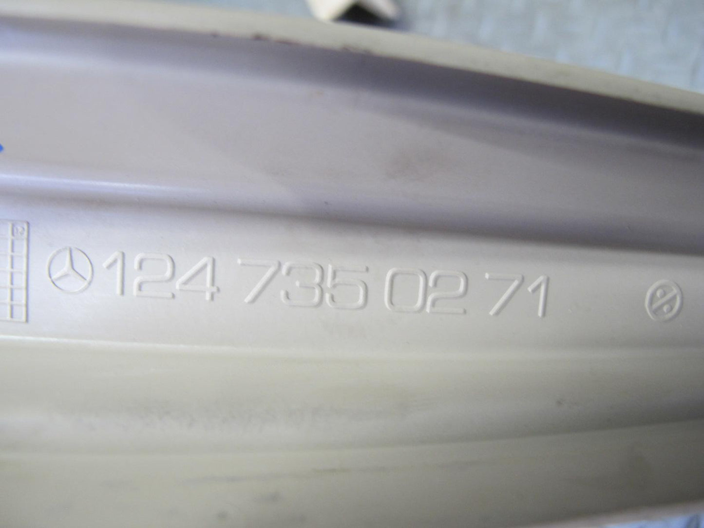 94-95 Mercedes W124 300D Sedan Set of 4 Front & Rear Door Window Frame Trim OEM