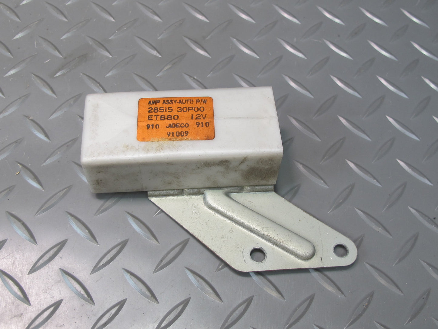 90-96 Nissan Z32 300ZX Power Window Amplifier Control Module 28515-30P00 OEM