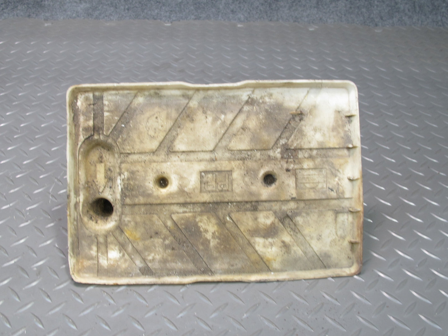 90-96 Nissan Z32 300ZX Battery Tray Support w Mounting Holders OEM