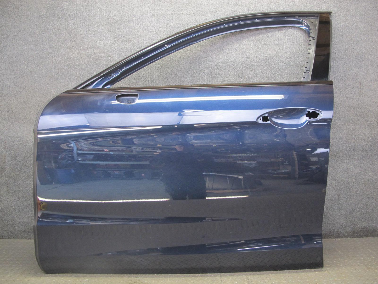 17-23 Porsche Panamera 971 Front Left Door Shell Panel Night Blue Metallic