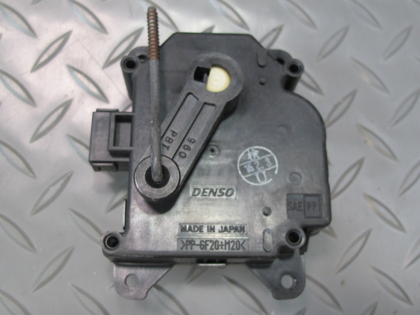 01-06 Lexus UCF30L LS430 Set of 8 A/C Heater Flap Door Actuator Motor OEM