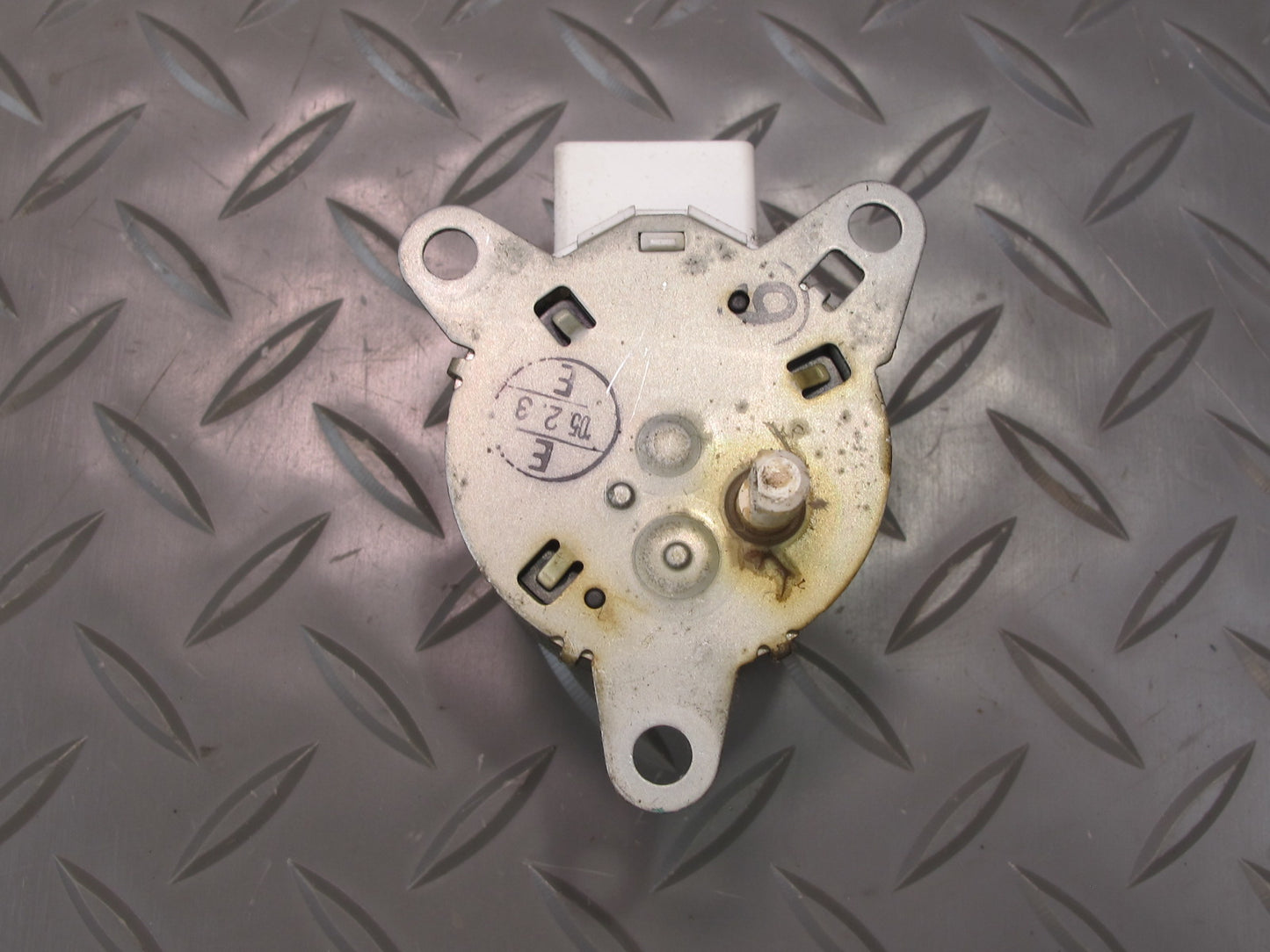 01-06 Lexus UCF30L LS430 Set of 8 A/C Heater Flap Door Actuator Motor OEM