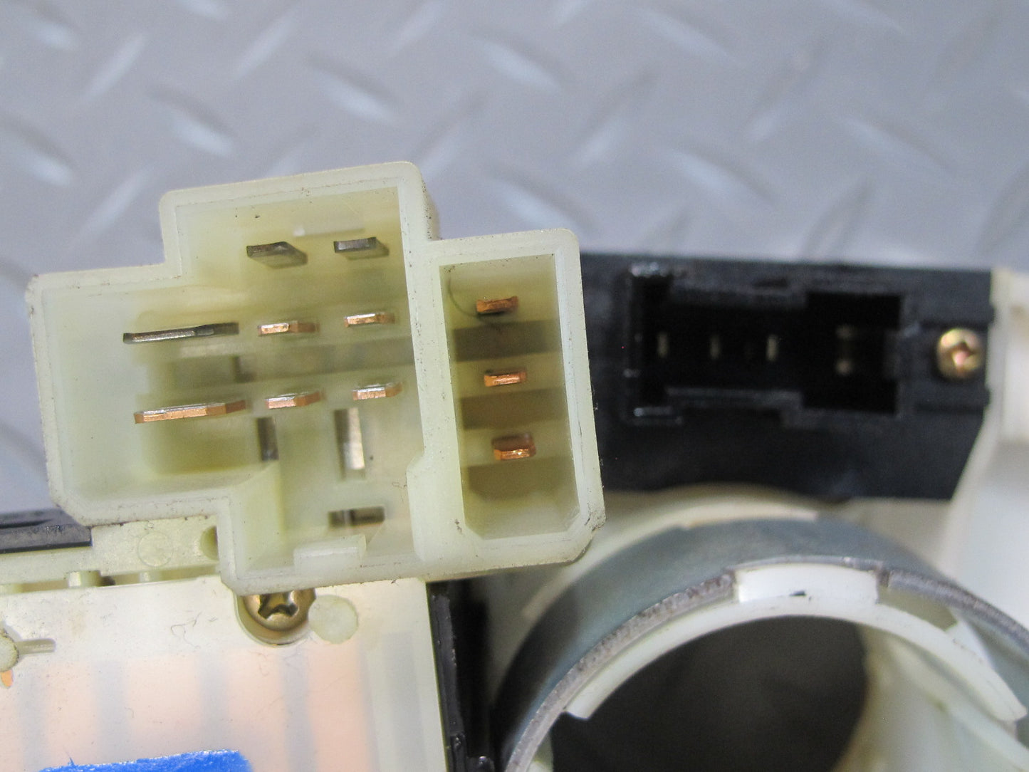 90-91 Nissan Z32 300ZX NON Turbo Steering Column Turn Signal Switch OEM