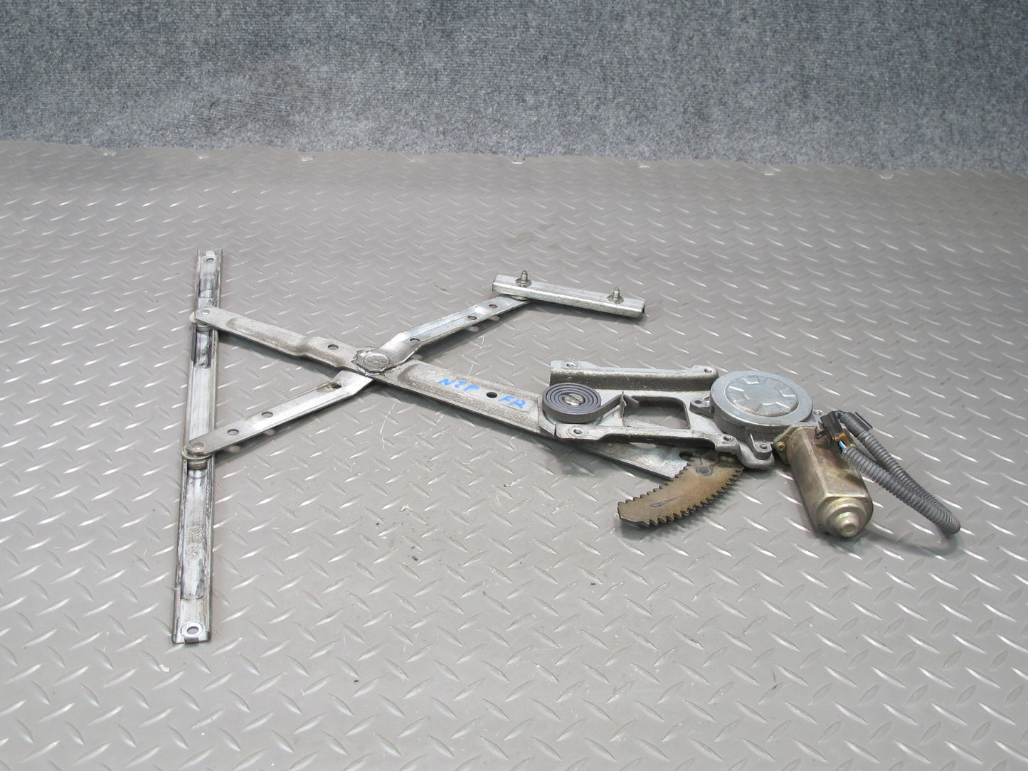 90-96 Nissan Z32 300ZX Coupe Right Passenger Door Window Regulator w Motor OEM