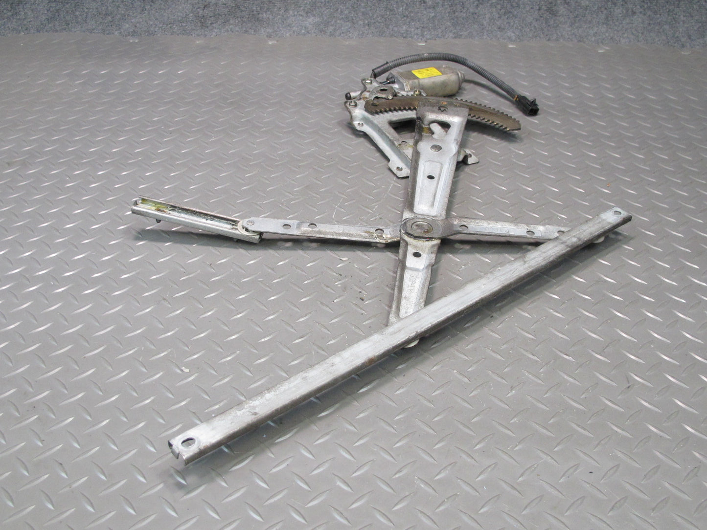 90-96 Nissan Z32 300ZX Coupe Left Driver Door Window Regulator w Motor OEM