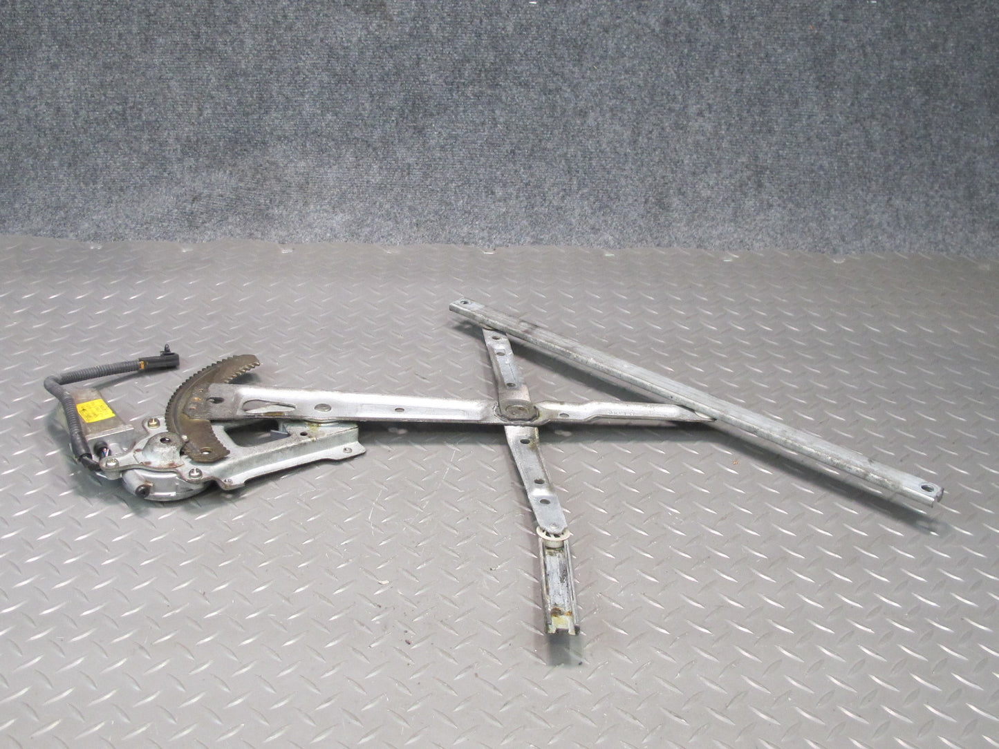 90-96 Nissan Z32 300ZX Coupe Left Driver Door Window Regulator w Motor OEM