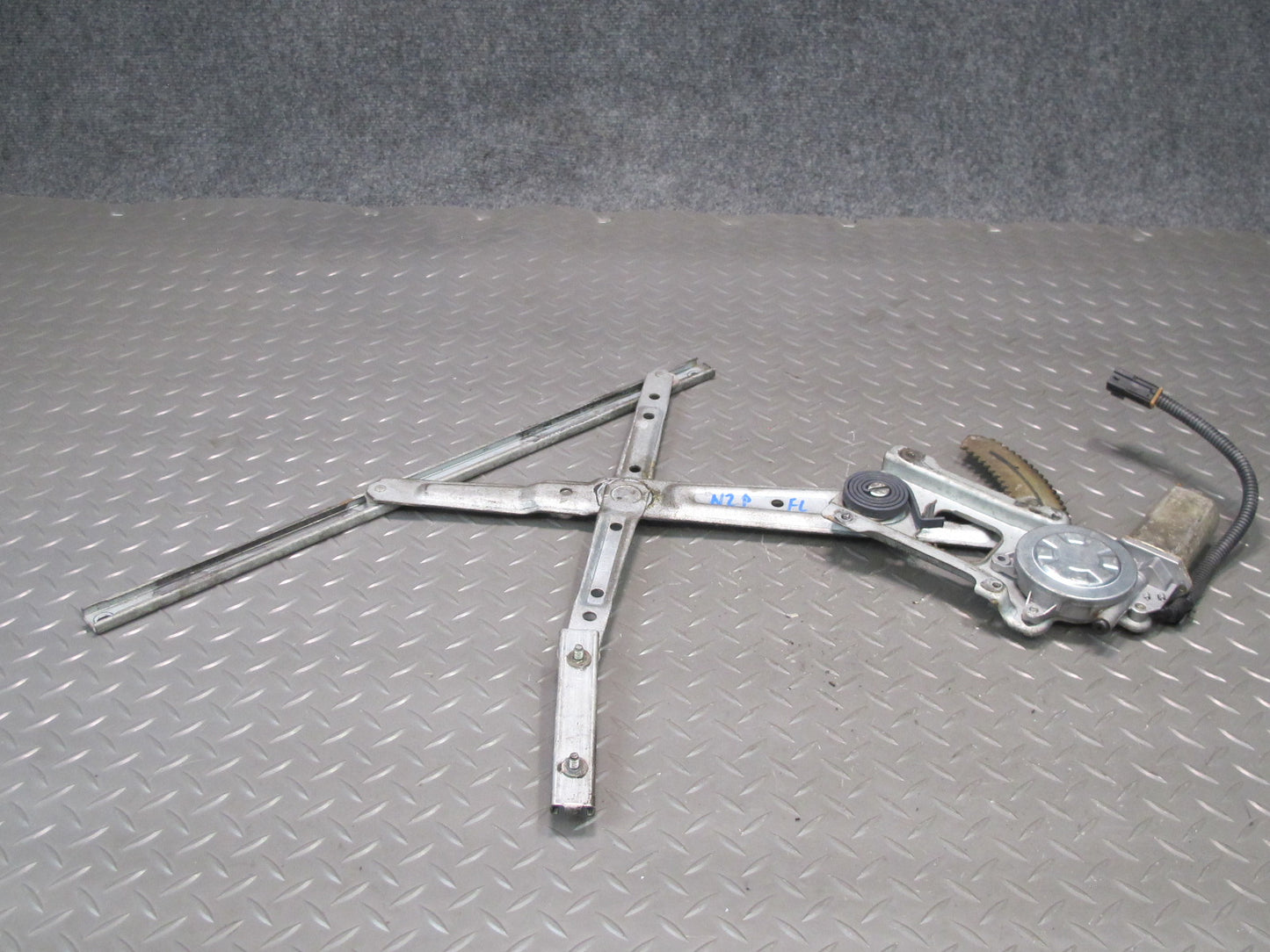 90-96 Nissan Z32 300ZX Coupe Left Driver Door Window Regulator w Motor OEM