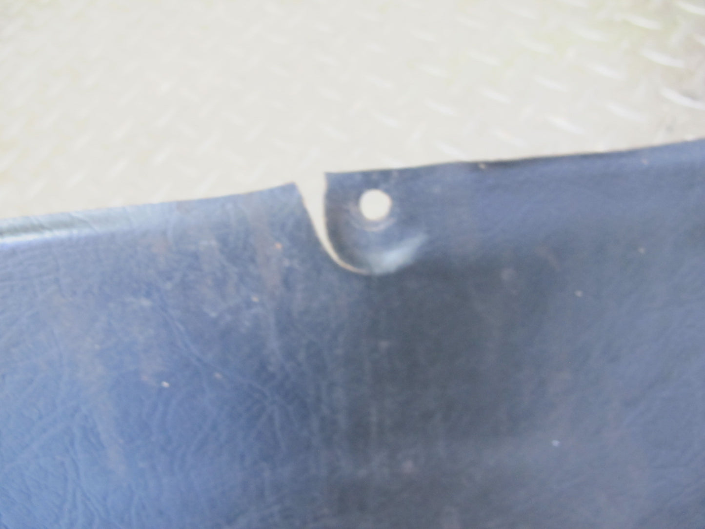 75-78 Datsun S30 280Z 2+2 Set of 2 Rear Left & Right Trunk Trim Cover Black OEM