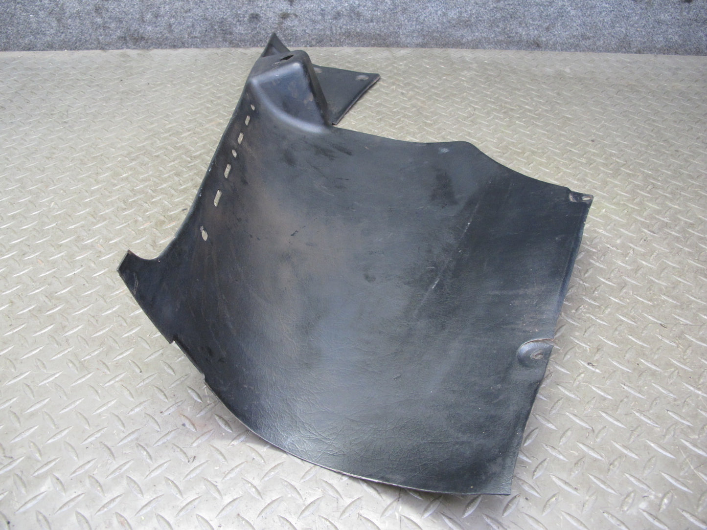 75-78 Datsun S30 280Z 2+2 Set of 2 Rear Left & Right Trunk Trim Cover Black OEM