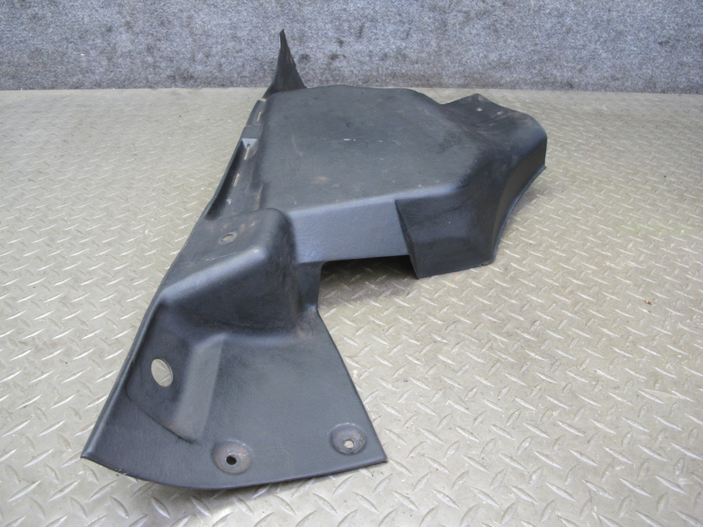 75-78 Datsun S30 280Z 2+2 Set of 2 Rear Left & Right Trunk Trim Cover Black OEM