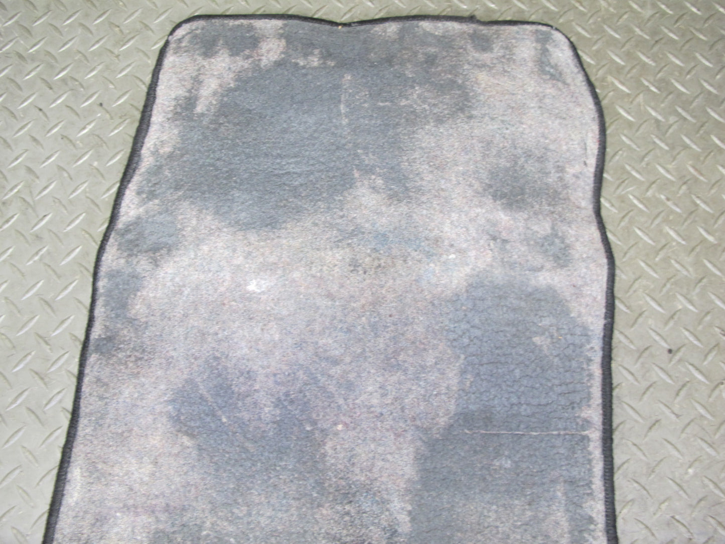 77-78 Datsun S30 280Z Set of 2 Front Left & Right Carpet Floor MAT OEM