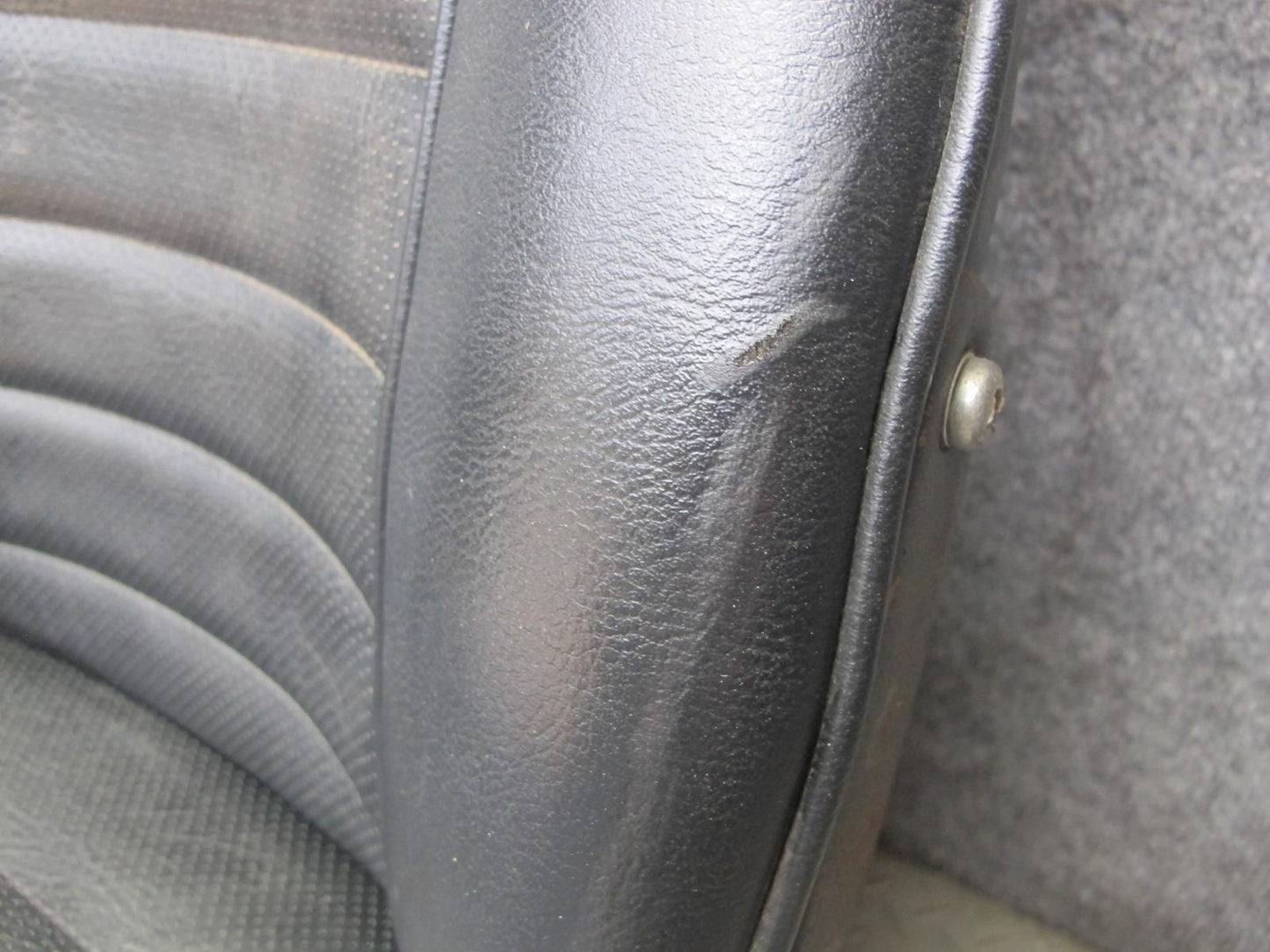 77-78 Datsun S30 280Z Set of 2 Front Left & Right Leather Seat Black OEM