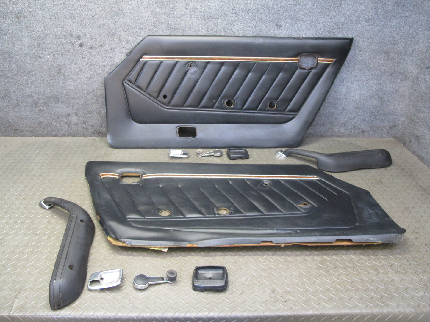 77-78 Datsun S30 280Z 2+2 Set of 2 Left & Right Door Interior Trim Panel OEM