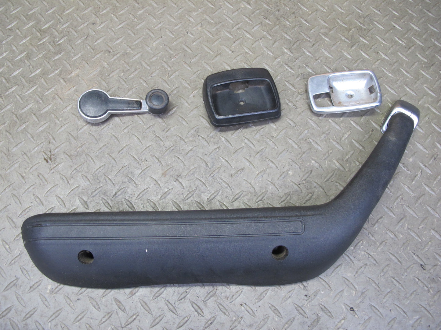 77-78 Datsun S30 280Z 2+2 Set of 2 Left & Right Door Interior Trim Panel OEM
