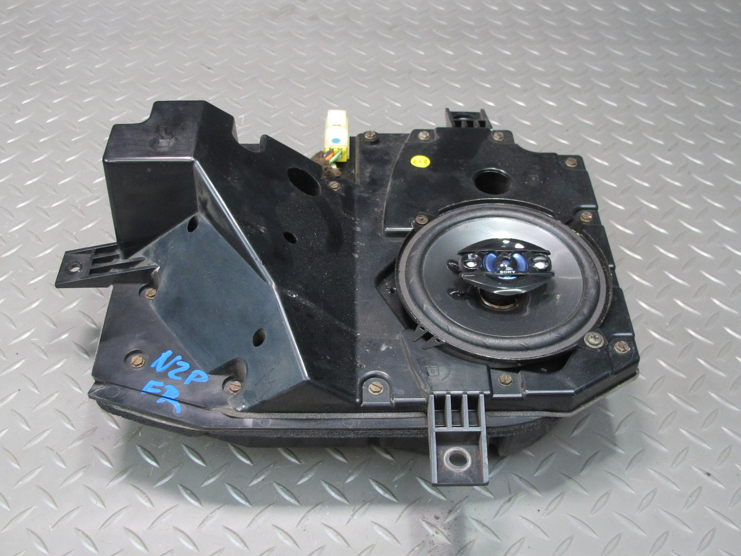 90-96 Nissan Z32 300ZX 2+2 Front Left & Right Door Sony Speaker w Housing Set