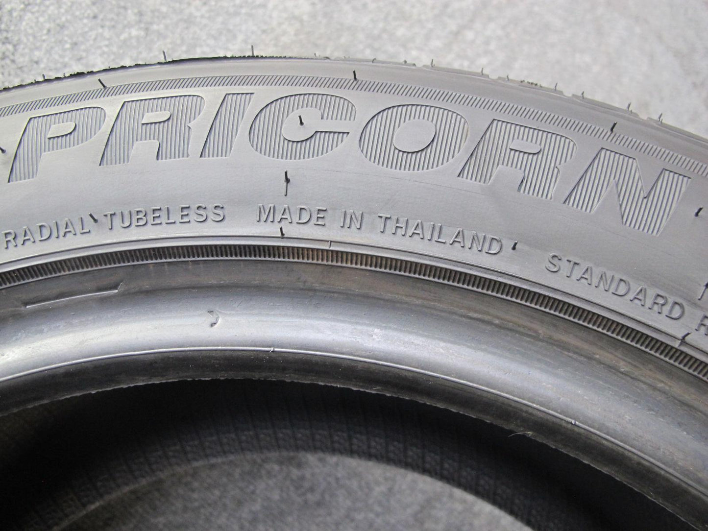 Evoluxx Capricorn UHP ALL Season Tire 225/50 R16 96V 2924 8/32 Tread