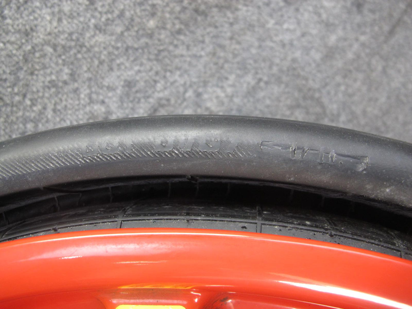 2011-2018 Porsche Cayenne 958 Emergency Spare R19" Wheel 19x6.5J Rim W/ Tire