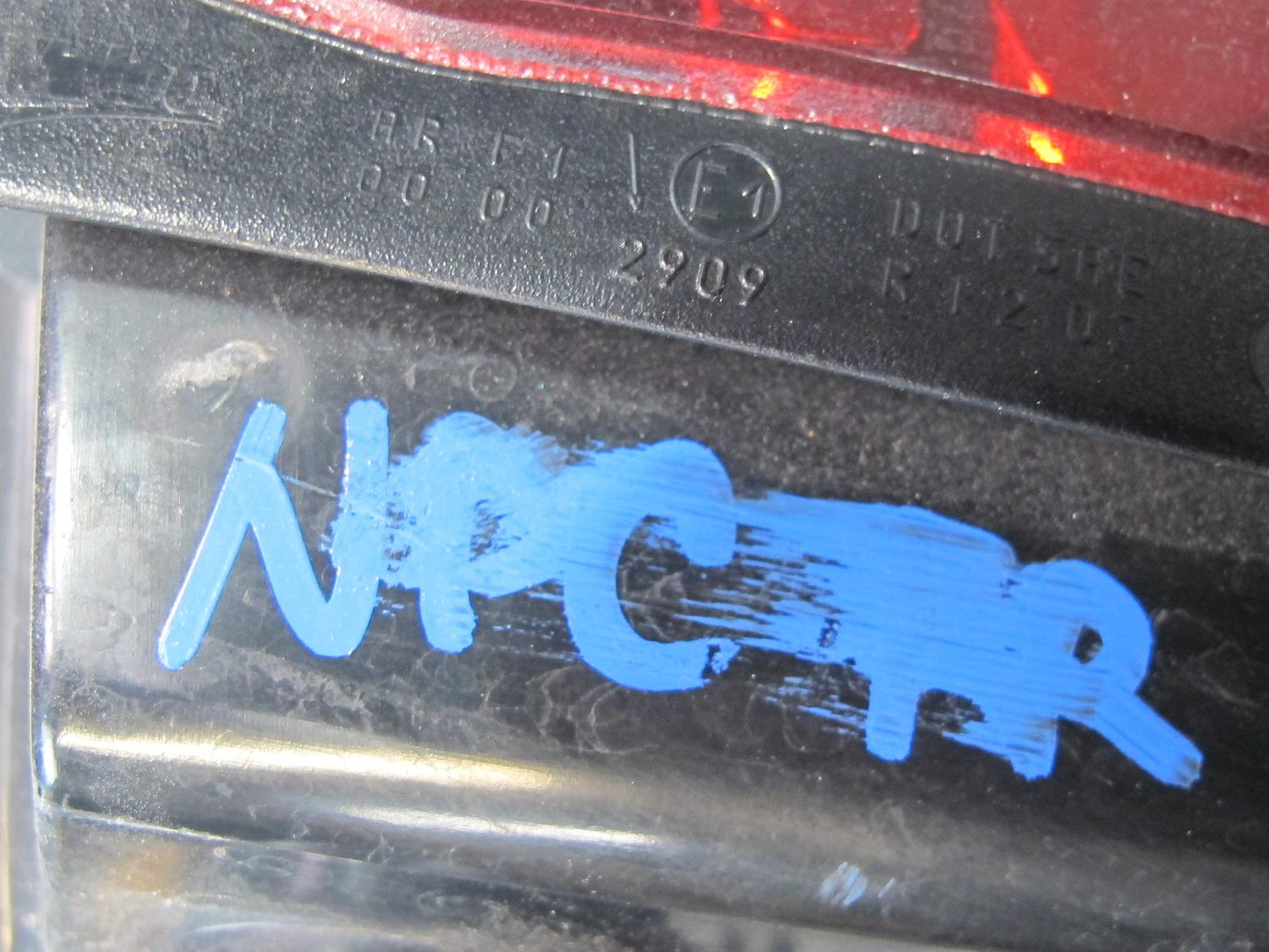 2011-2014 Porsche Cayenne 958 Rear Right Passenger Side Inner Tail Light Lamp