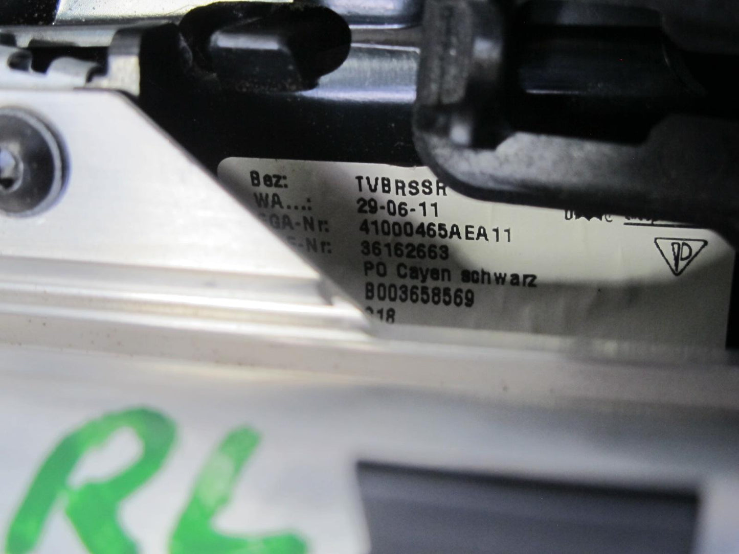 11-18 Porsche Cayenne 958 Rear Left Right Side Interior Door Panel W/ Shade Set