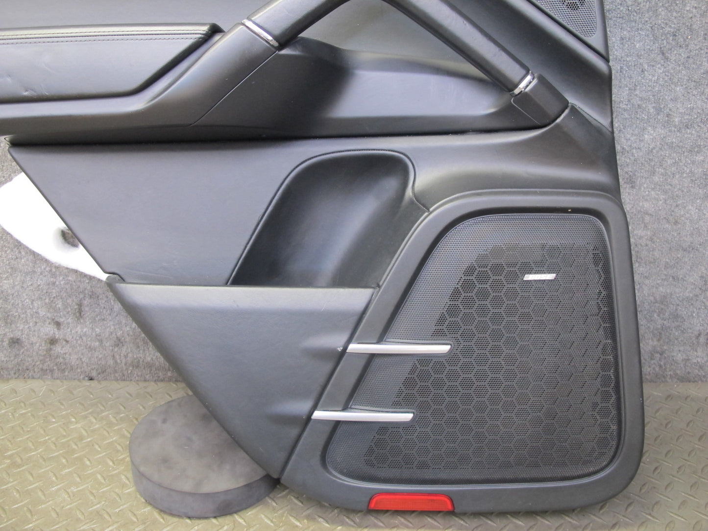 11-18 Porsche Cayenne 958 Rear Left Right Side Interior Door Panel W/ Shade Set