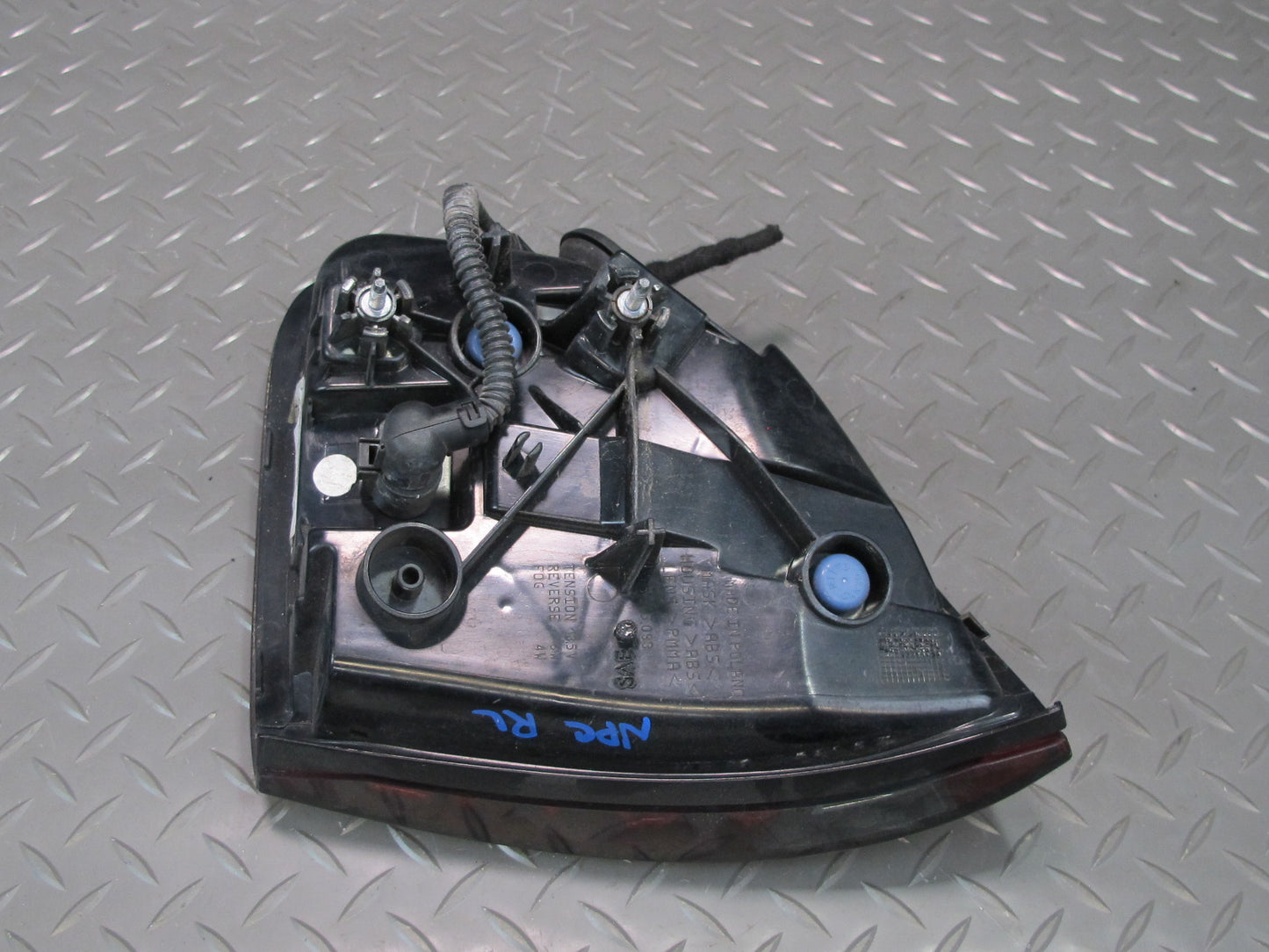 2011-2014 Porsche Cayenne 958 Rear Left Driver Side Inner Tail Light Lamp