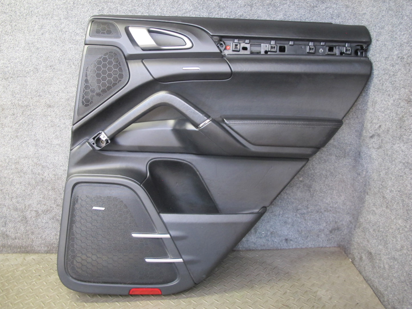 11-18 Porsche Cayenne 958 Rear Left Right Side Interior Door Panel W/ Shade Set