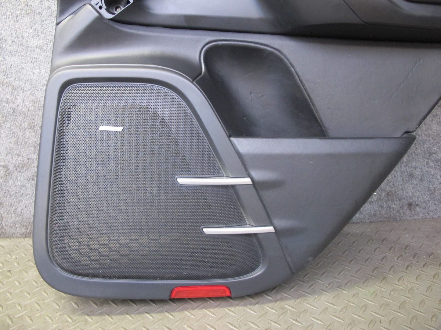 11-18 Porsche Cayenne 958 Rear Left Right Side Interior Door Panel W/ Shade Set