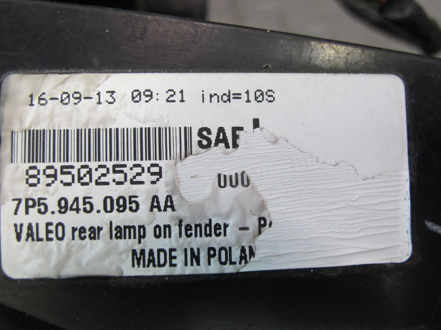 2011-2014 Porsche Cayenne 958 Rear Left Drvier Side Outer Tail Light Lamp