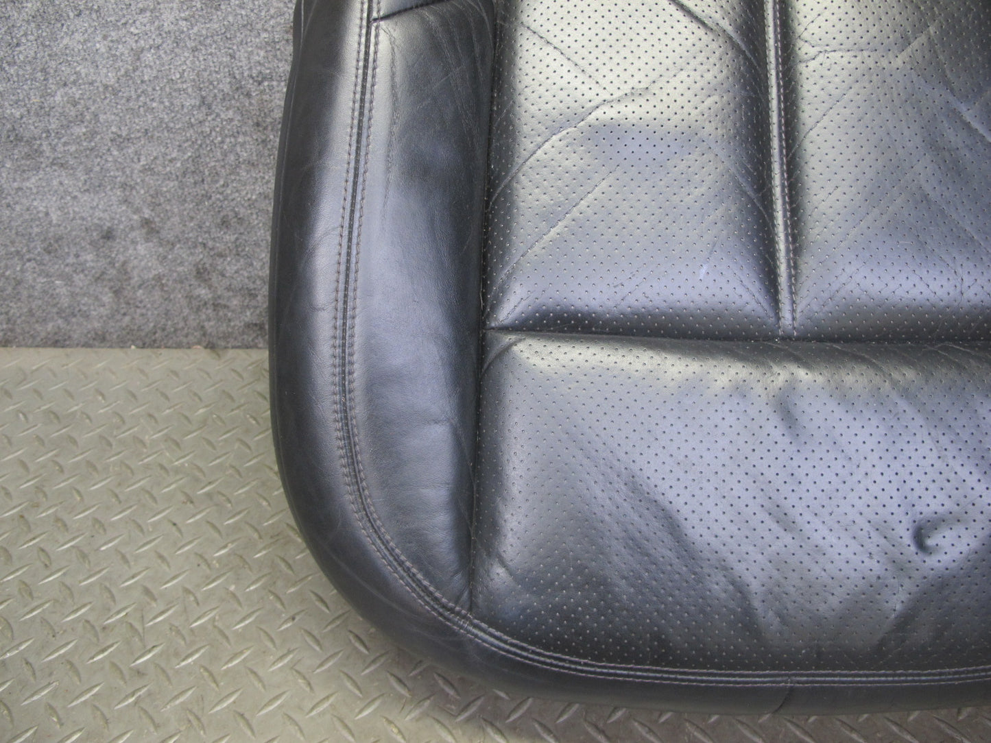 2011-2018 Porsche Cayenne 958 Rear Seat Right Side Lower Leather Cushion Black