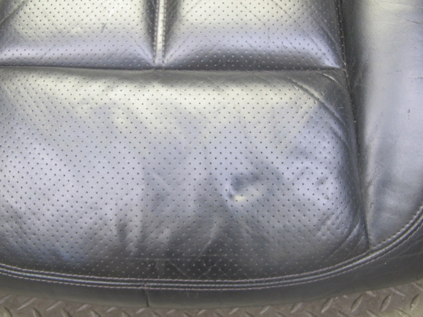 2011-2018 Porsche Cayenne 958 Rear Seat Right Side Lower Leather Cushion Black