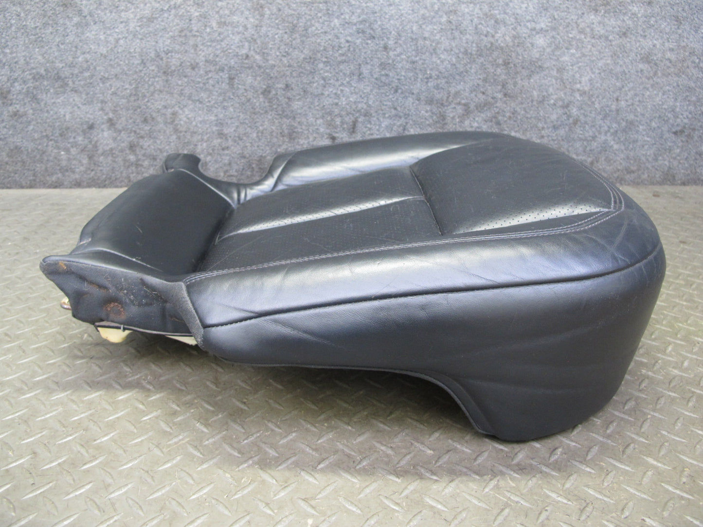 2011-2018 Porsche Cayenne 958 Rear Seat Right Side Lower Leather Cushion Black