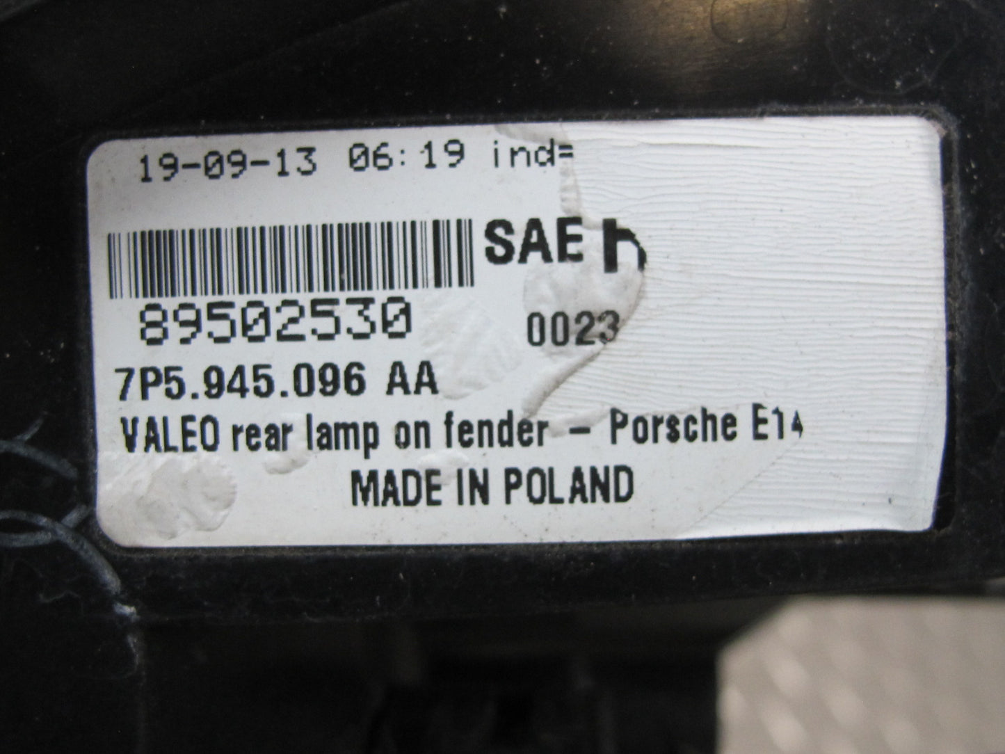 2011-2014 Porsche Cayenne 958 Rear Right Passenger Side Outer Tail Light Lamp