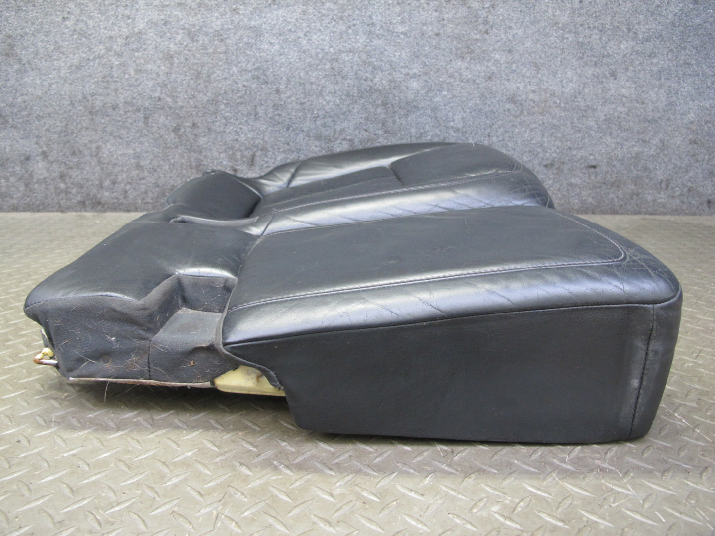 2011-2018 Porsche Cayenne 958 Rear Seat Left Side Lower Leather Cushion Black