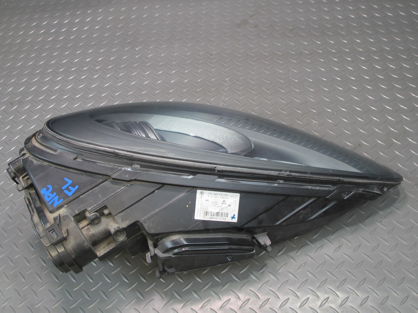 2011-2014 Porsche Cayenne 958 Front Left Xenon AFS HID Headlight Lamp