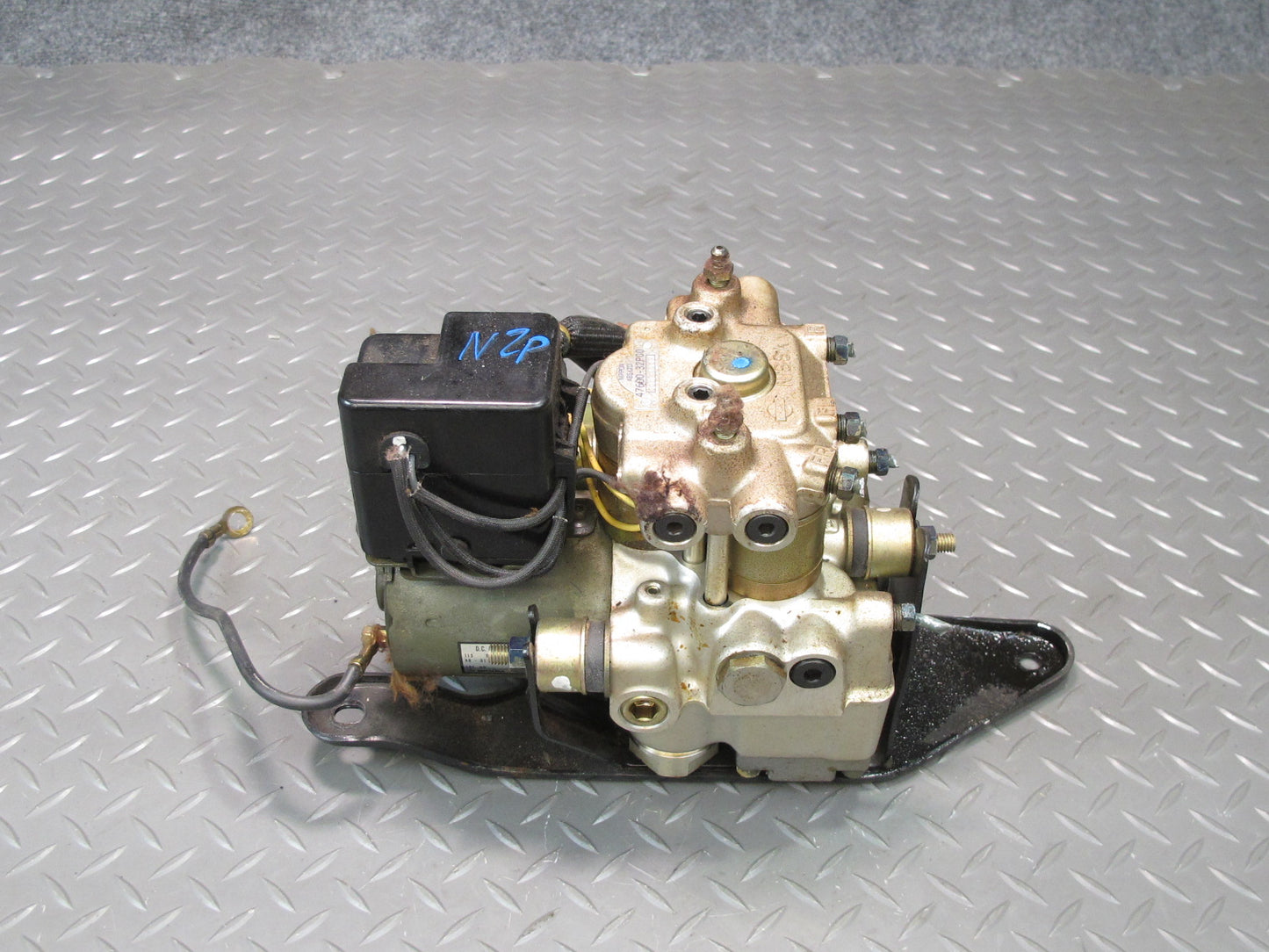 90-93 Nissan Z32 300ZX 2+2 Anti Lock Brake ABS Pump Module 47600-32P00 OEM