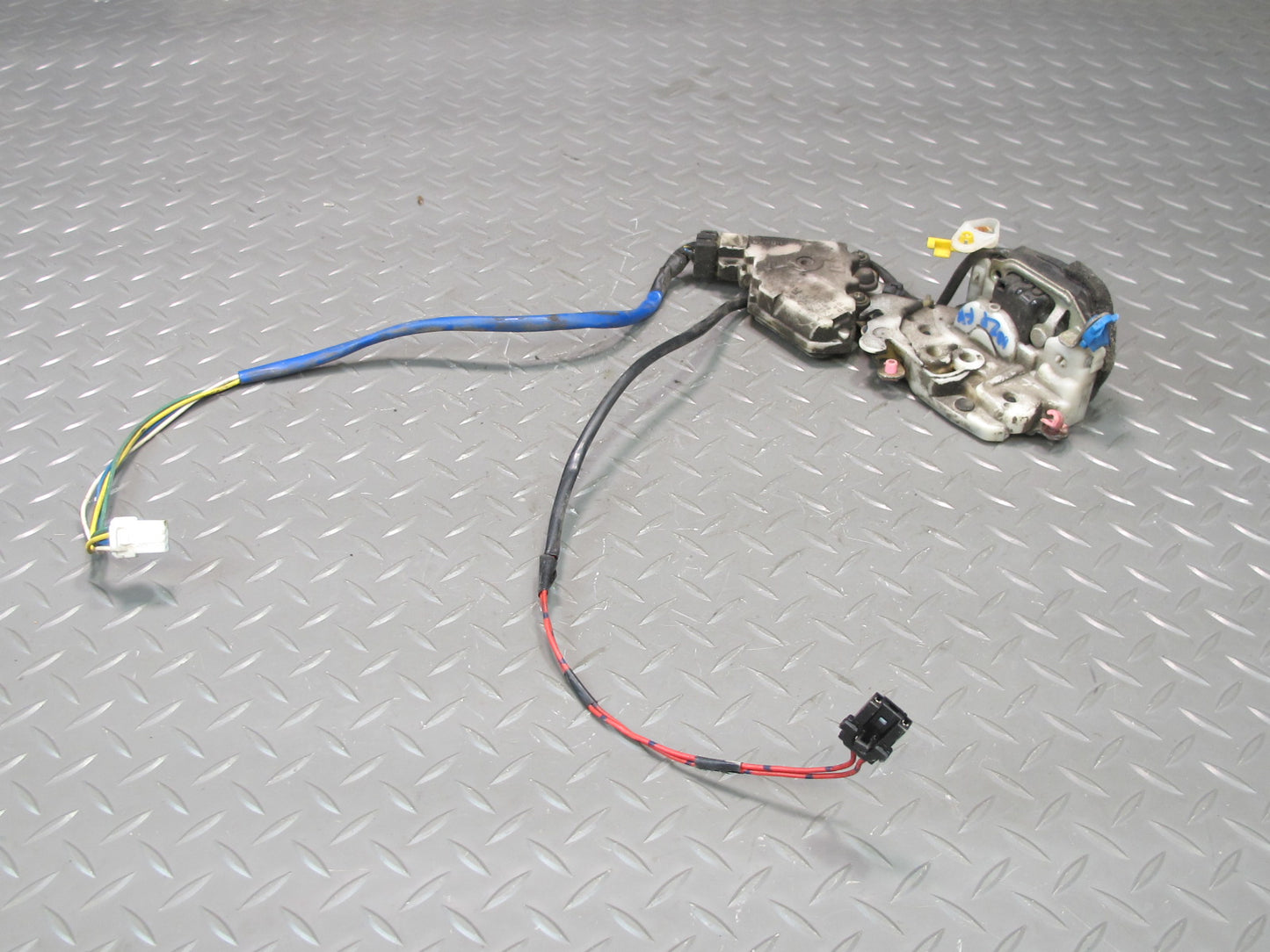 90-91 Nissan Z32 300ZX 2+2 Right Pass Door Lock Latch Actuator 80550-30P00 OEM