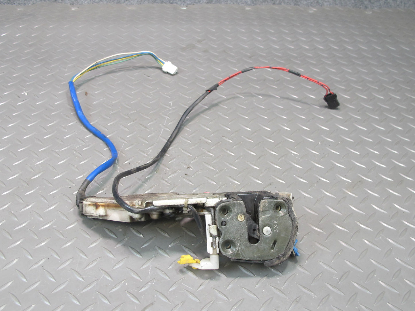 90-91 Nissan Z32 300ZX 2+2 Right Pass Door Lock Latch Actuator 80550-30P00 OEM