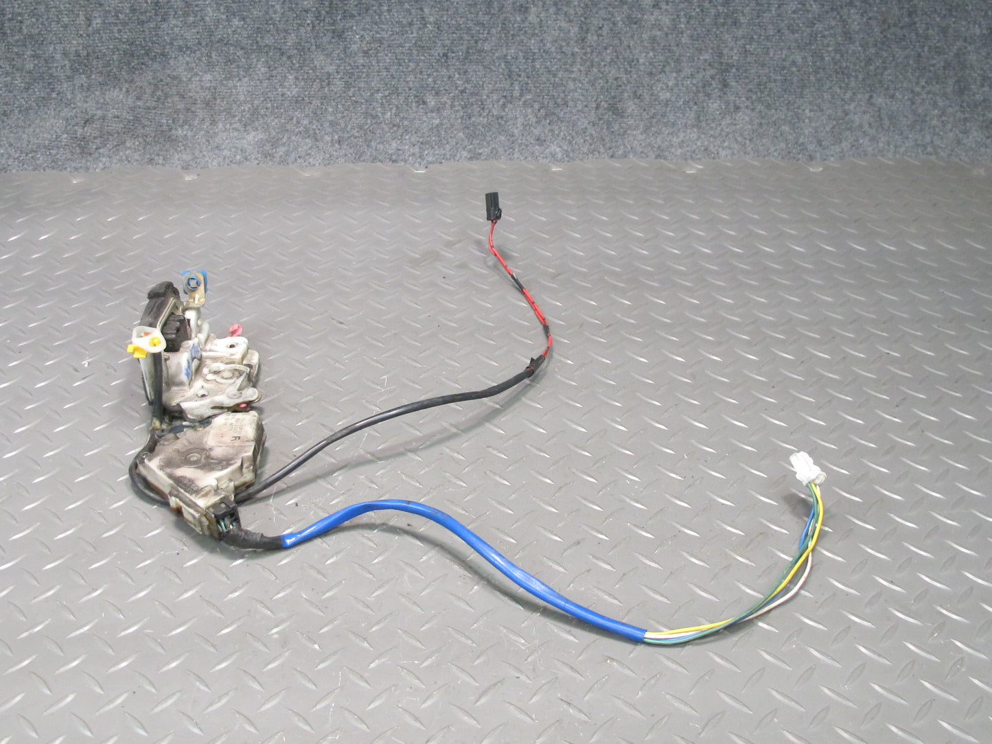 90-91 Nissan Z32 300ZX 2+2 Right Pass Door Lock Latch Actuator 80550-30P00 OEM