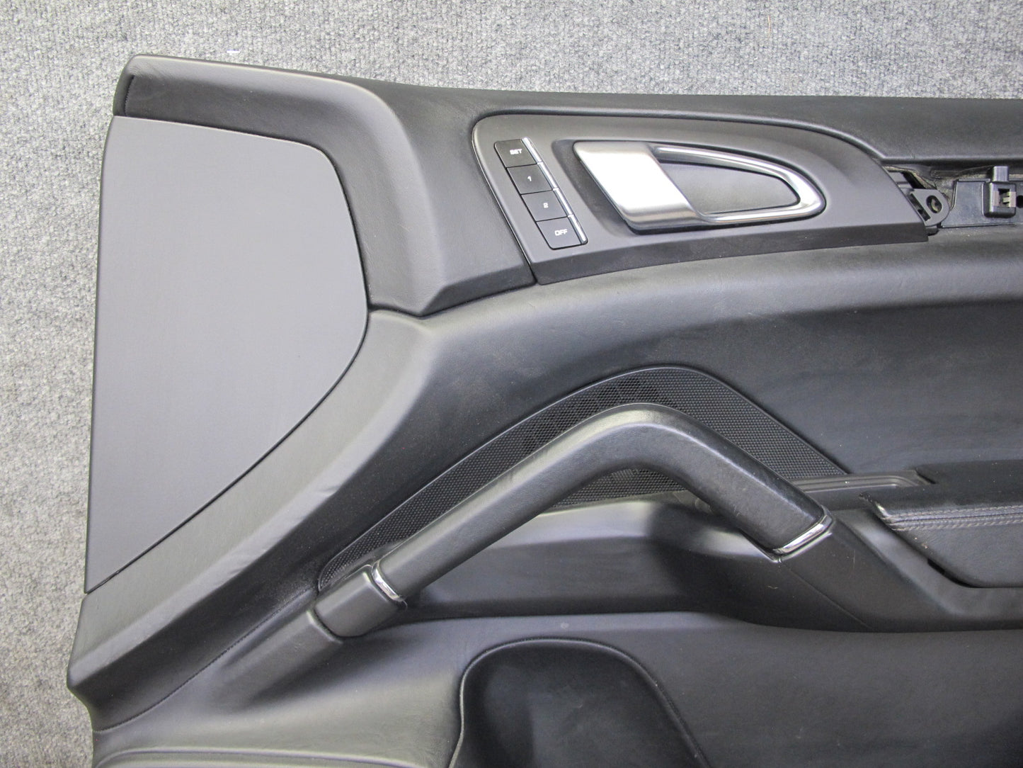 2011-2018 Porsche Cayenne 958 Front Left & Right Side Interior Door Panel Set