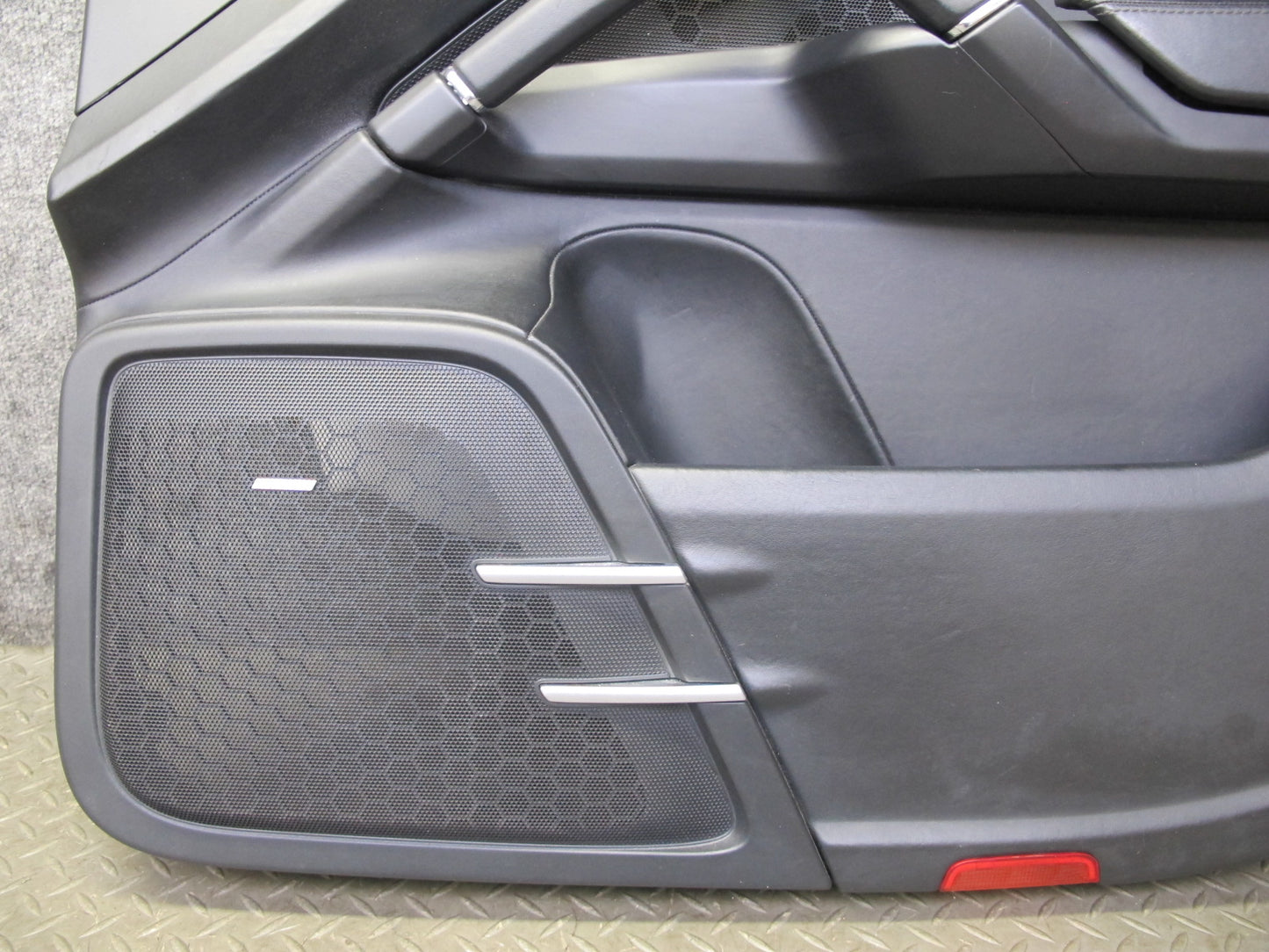 2011-2018 Porsche Cayenne 958 Front Left & Right Side Interior Door Panel Set