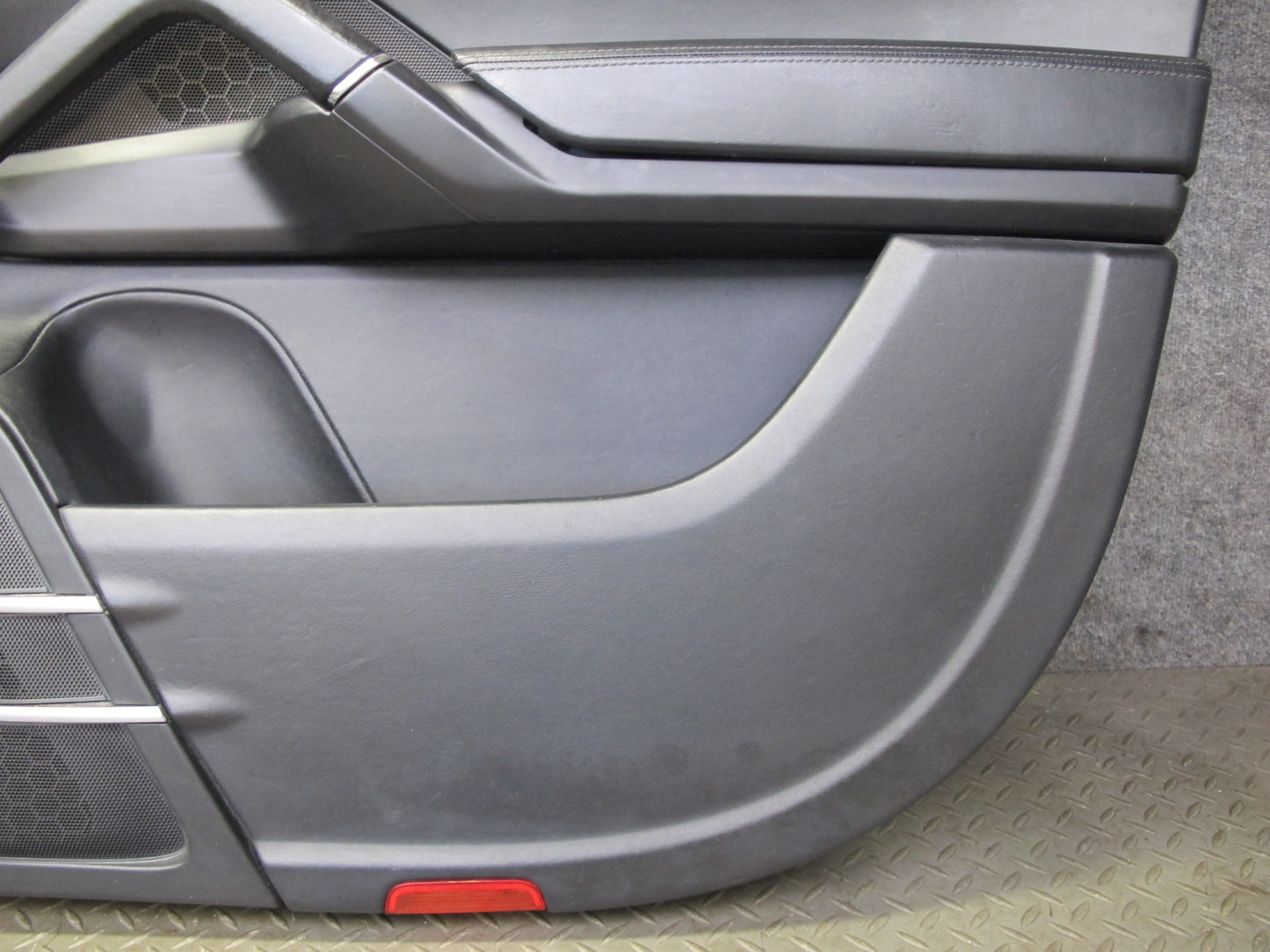 2011-2018 Porsche Cayenne 958 Front Left & Right Side Interior Door Panel Set