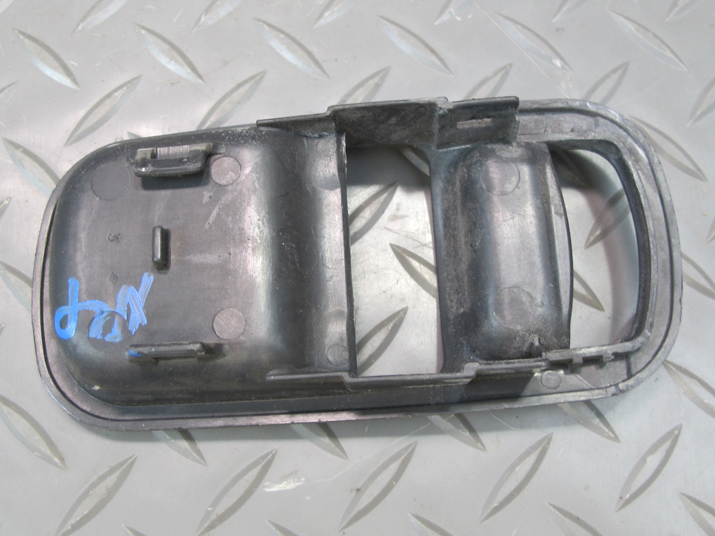 90-96 Nissan Z32 300ZX Coupe Set of 2 Left & Right Door Interior Hadnle Trim OEM