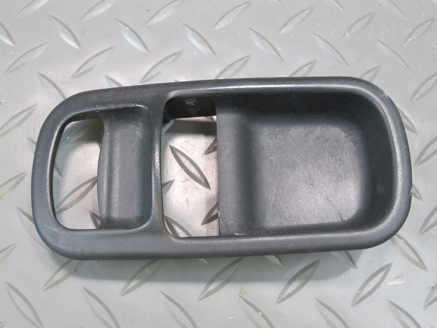 90-96 Nissan Z32 300ZX Coupe Set of 2 Left & Right Door Interior Hadnle Trim OEM