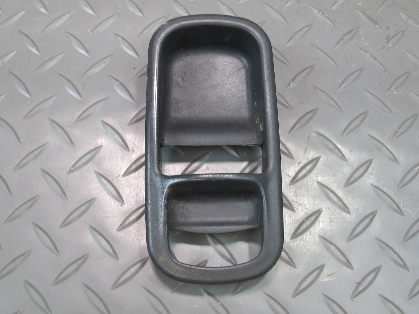 90-96 Nissan Z32 300ZX Coupe Set of 2 Left & Right Door Interior Hadnle Trim OEM