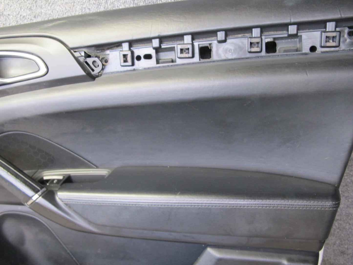 2011-2018 Porsche Cayenne 958 Front Left & Right Side Interior Door Panel Set