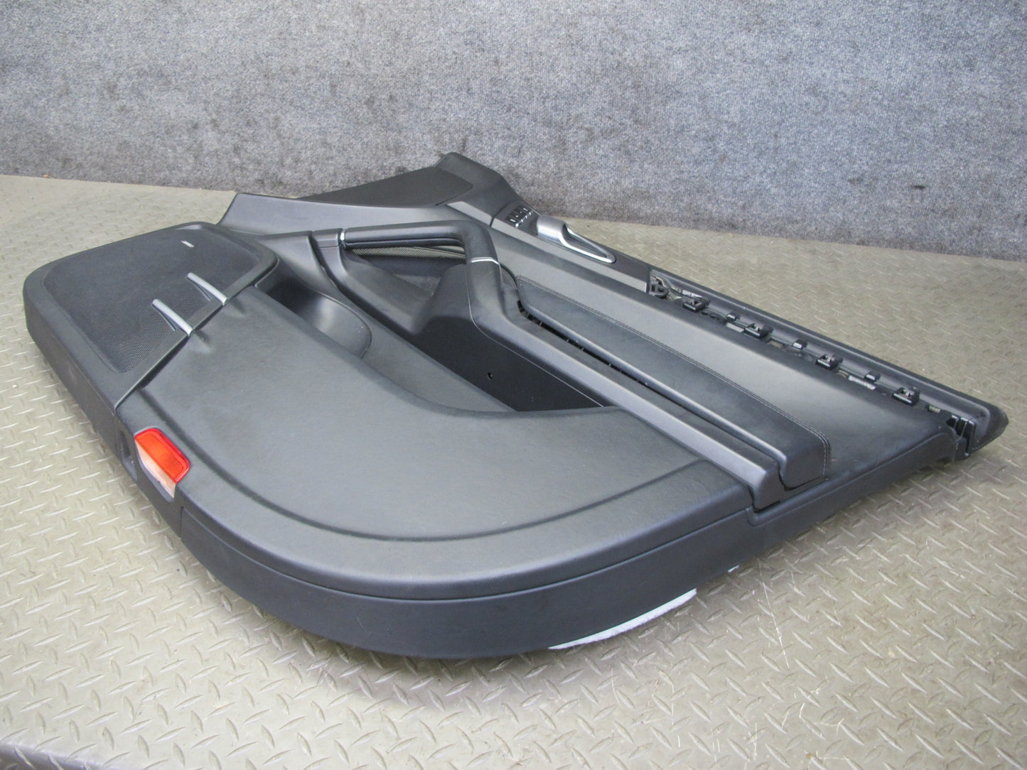 2011-2018 Porsche Cayenne 958 Front Left & Right Side Interior Door Panel Set