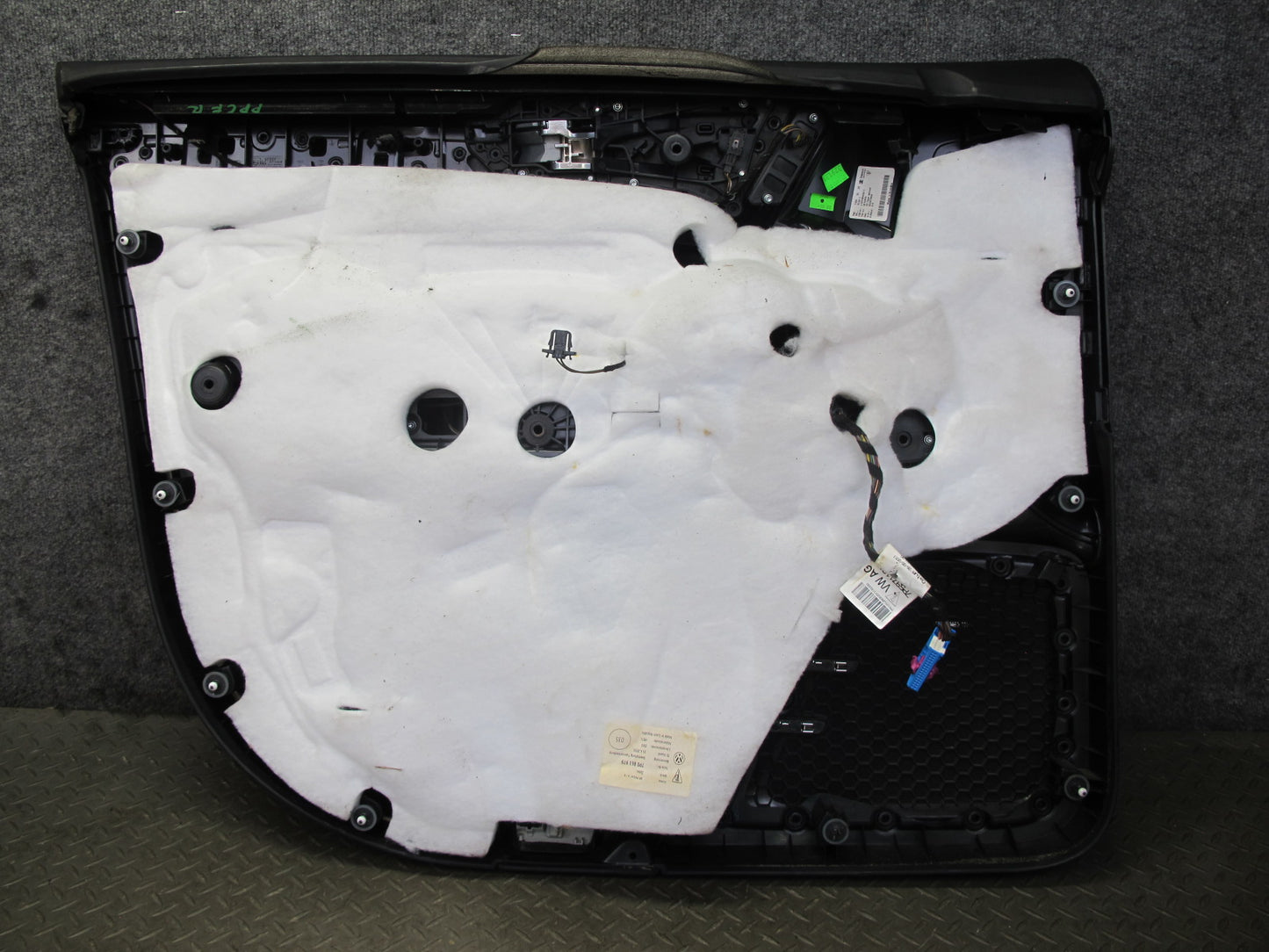 2011-2018 Porsche Cayenne 958 Front Left & Right Side Interior Door Panel Set