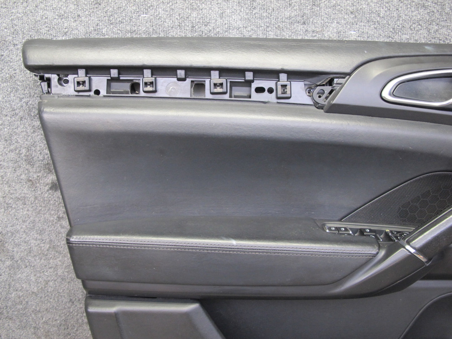 2011-2018 Porsche Cayenne 958 Front Left & Right Side Interior Door Panel Set