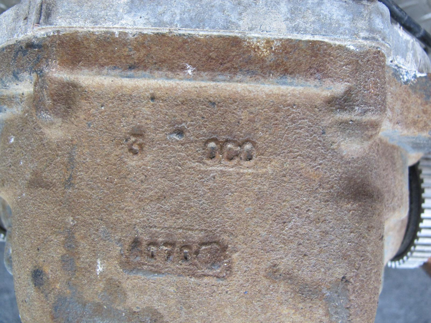 11-20 Nissan Z34 370Z M/T LSD Rear Differential Carrier 3.69 Ratio 98K Miles OEM