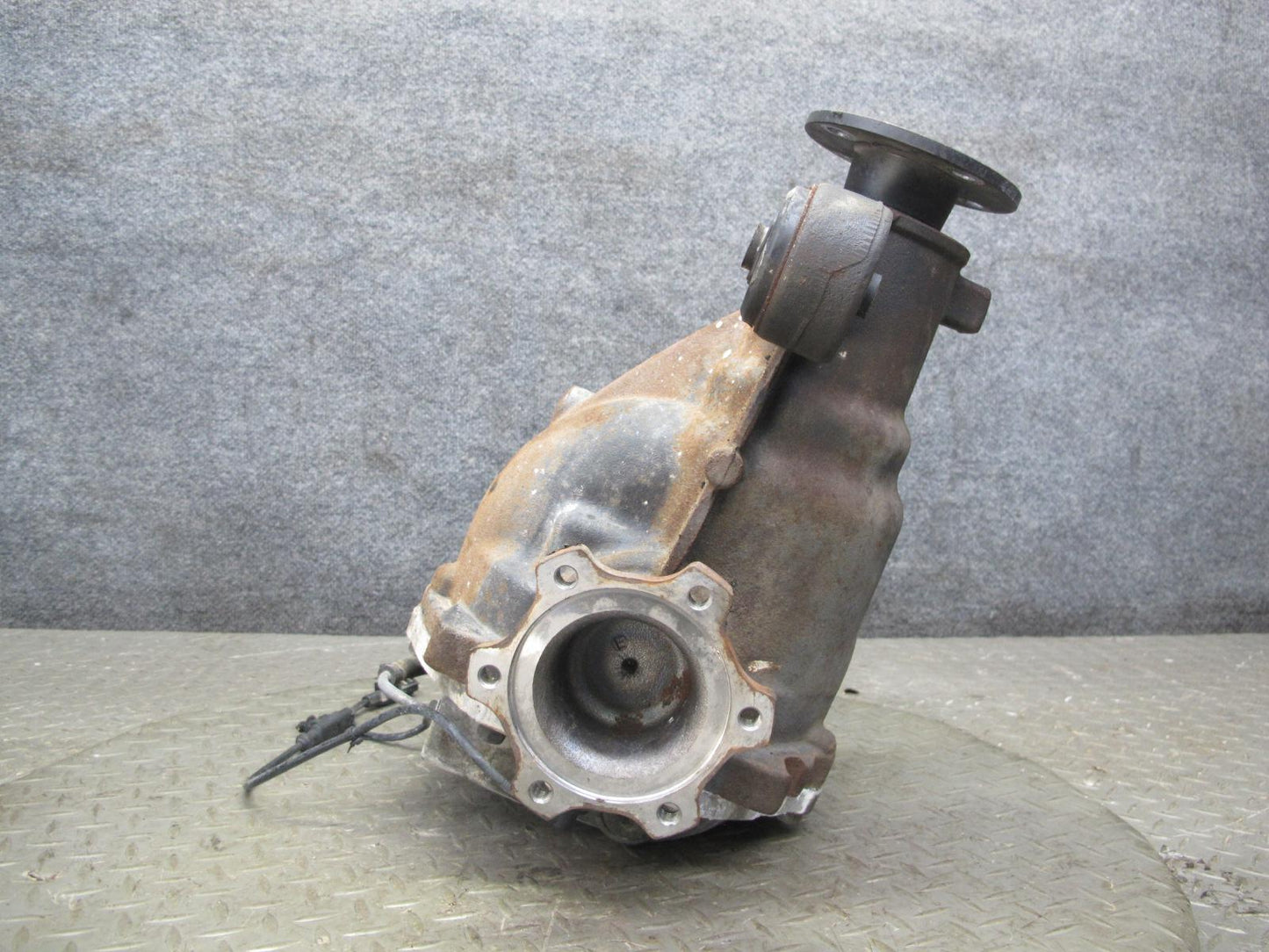 11-20 Nissan Z34 370Z M/T LSD Rear Differential Carrier 3.69 Ratio 98K Miles OEM